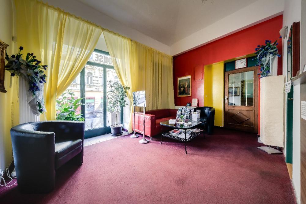 Apartment Amandment Prag Exteriör bild