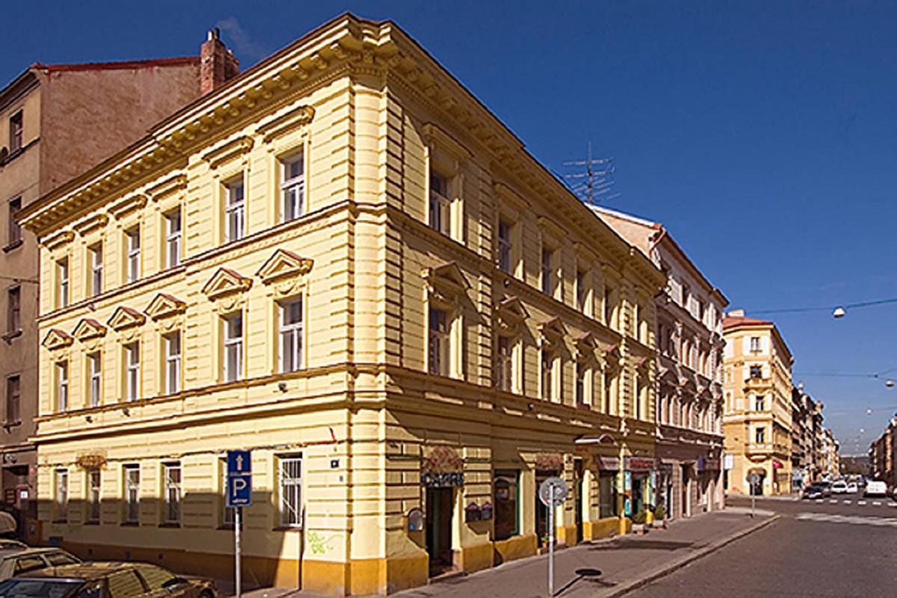 Apartment Amandment Prag Exteriör bild