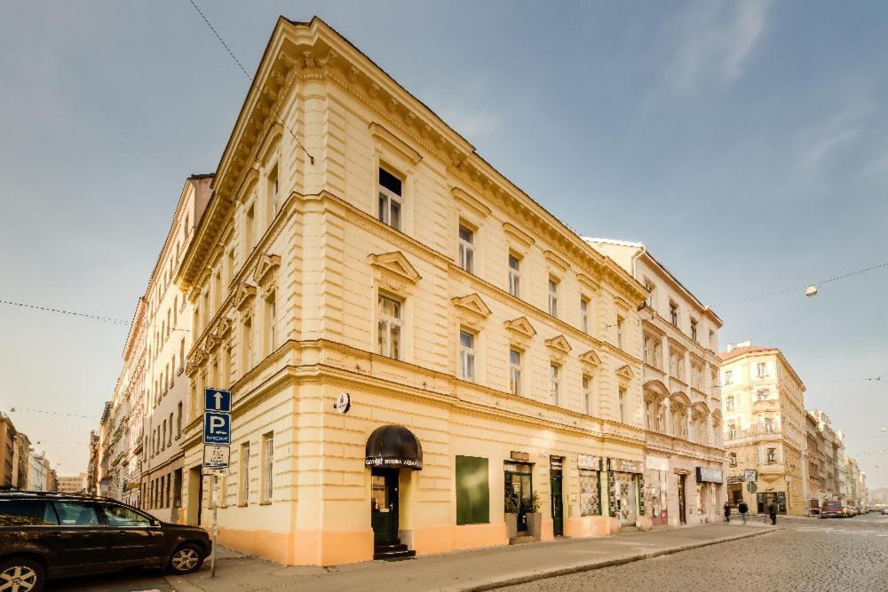 Apartment Amandment Prag Exteriör bild