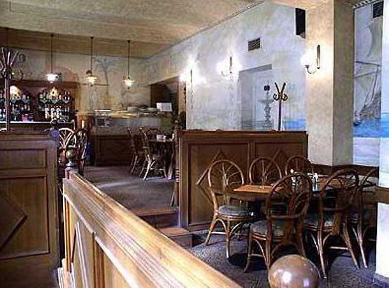 Apartment Amandment Prag Restaurang bild