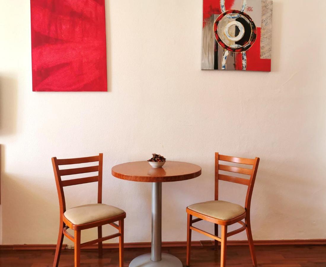 Apartment Amandment Prag Exteriör bild